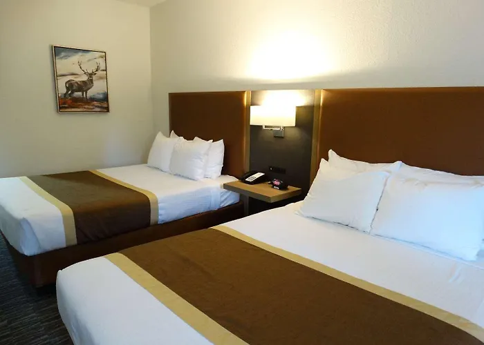 Motel Western Of 3*